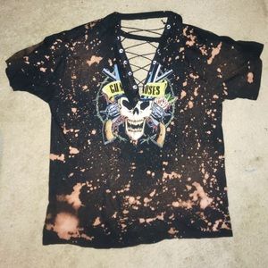 X-Large V-Neck Splatter Bleached T-Shirt